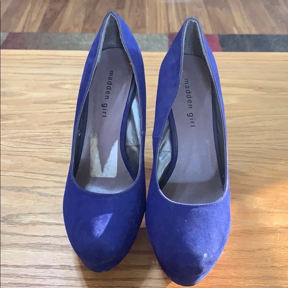 Stilettos - Picture 1 of 5